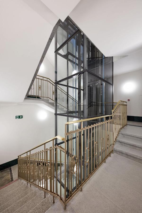 Luxury Apartment In The Centre Прага Екстер'єр фото